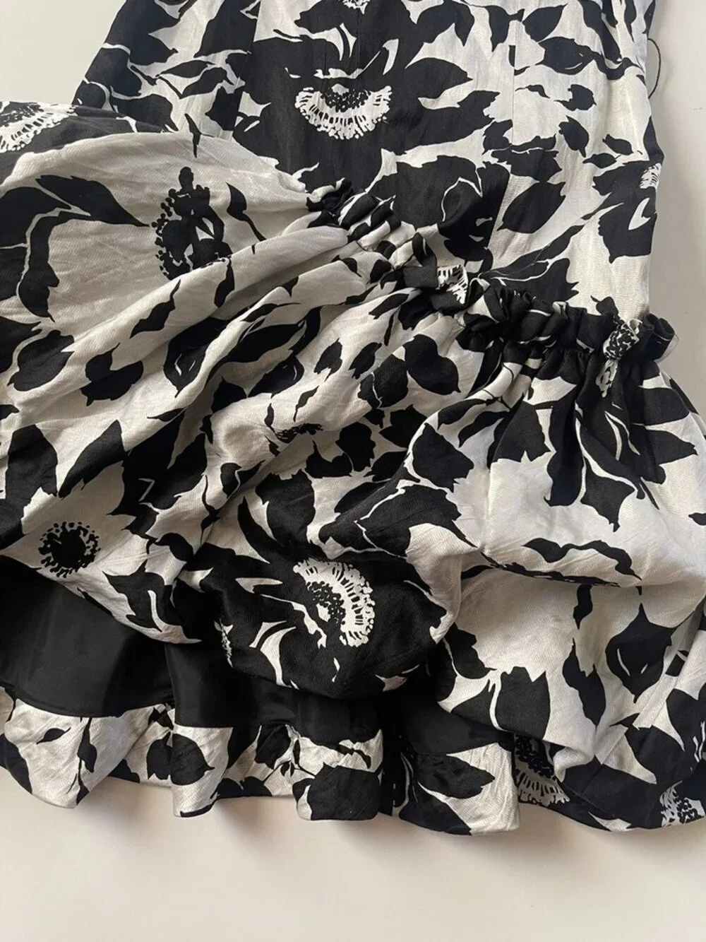 Rickie Freeman for Teri Jon Black & White Ruffle Dress Size 4 - Picture 7 of 9